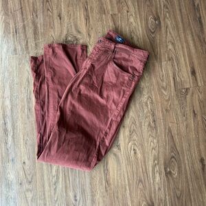 AG Graduate tailored leg pants